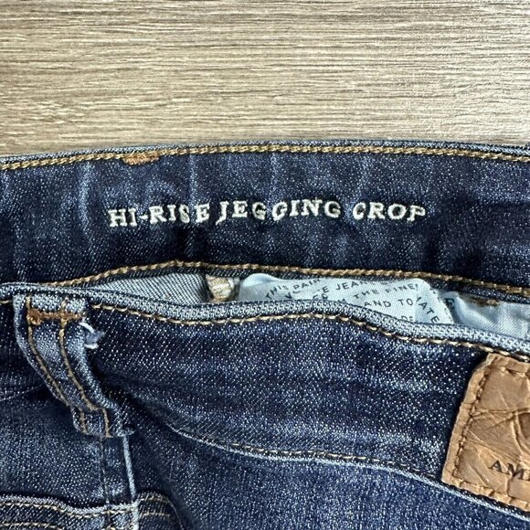 American Eagle Jeans Size 0 Distressed Curvy Hi Rise Jegging Wash Blue Denim - Picture 7 of 8